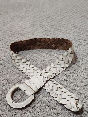 Banana Republic Cream Woven Leather Belt Size Medium